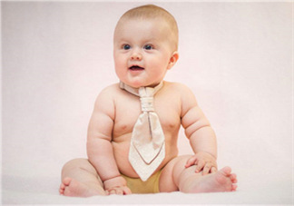 寶寶近視有什么癥狀？寶寶近視有什么表現(xiàn)？