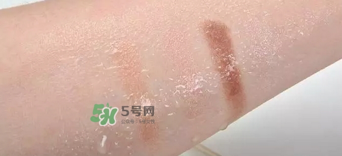 canmake五色眼影怎么樣？canmake五色眼影桃花妝怎么畫？