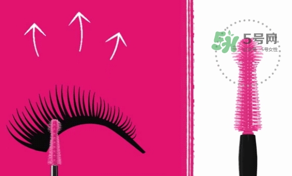 嬌蘭小黑裙睫毛膏怎么樣？嬌蘭小黑裙睫毛膏好用嗎