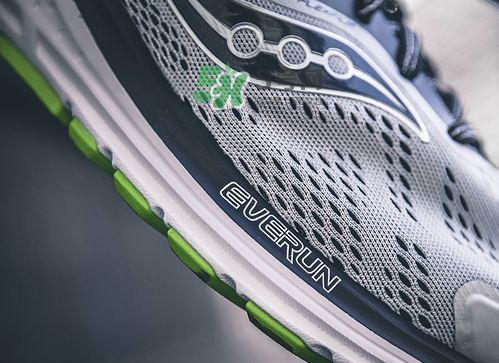 saucony ride 10怎么樣？索康尼ride 10跑鞋測評