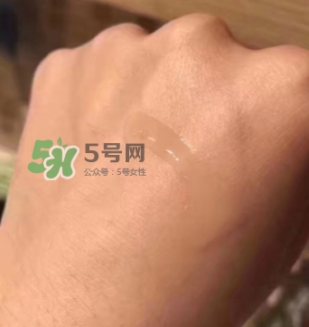 小燈泡和科顏氏淡斑精華哪個(gè)好？sk2小燈泡和淡斑精華對(duì)比