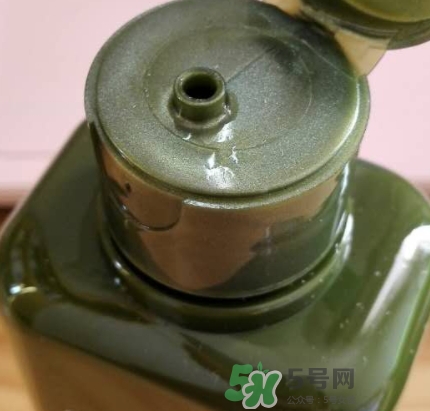 悅木之源菌菇水是爽膚水嗎？悅木之源菌菇水是精華嗎