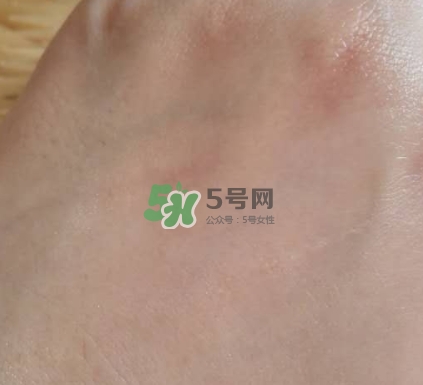 悅木之源菌菇水是爽膚水嗎？悅木之源菌菇水是精華嗎