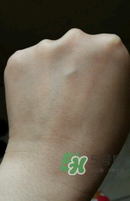 悅木之源菌菇水和健康水哪個好？菌菇水和健康水對比