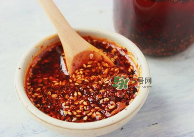 干辣椒怎么炸又香又脆？干辣椒怎么做辣椒油？