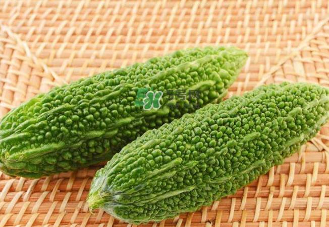 涼拌苦瓜怎么做不苦？苦瓜不苦了還有功效嗎？