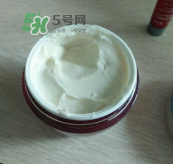 olay玉蘭油大紅瓶一套多少錢？olay大紅瓶專柜多少錢