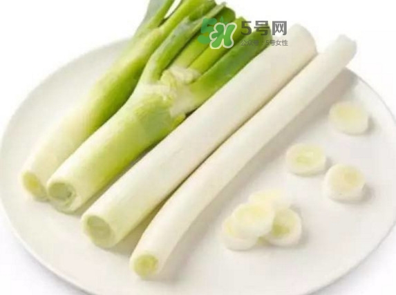 大蔥怎么去除農(nóng)藥殘留？大蔥怎么清洗干凈