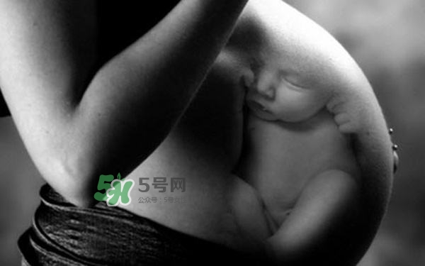 羊水栓塞是醫(yī)療事故嗎？羊水栓塞多發(fā)生于順產(chǎn)還是剖腹產(chǎn)？