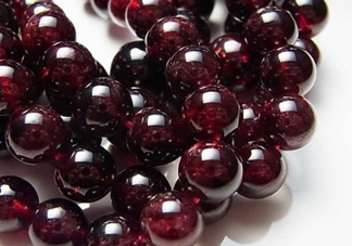 石榴石是什么做的？石榴是是怎么形成的？