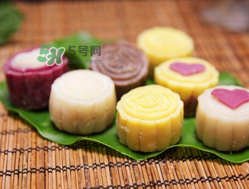 冰皮月餅皮和餡兒的比例 冰皮月餅比例分配 冰皮月餅皮和餡兒的比例 冰皮月餅比例分配