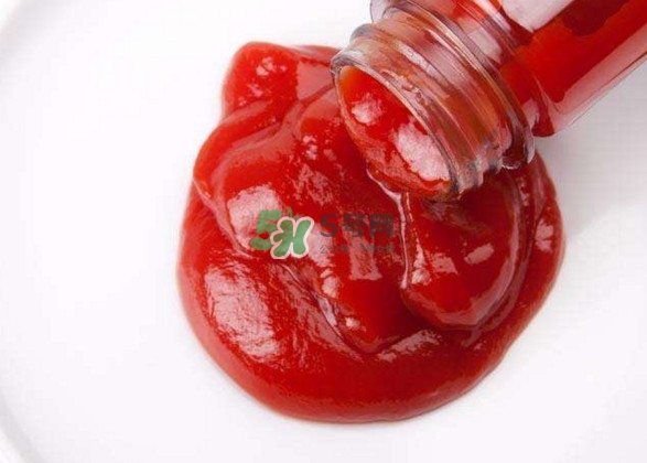 衣服上的番茄醬怎么洗掉？番茄醬如何洗掉