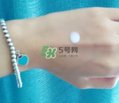 olay小白瓶有哪些版本？olay小白瓶版本區(qū)別