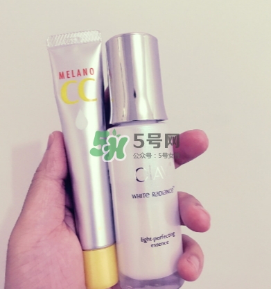 olay小白瓶和樂敦cc美容液哪個好？olay小白瓶和樂敦cc順序