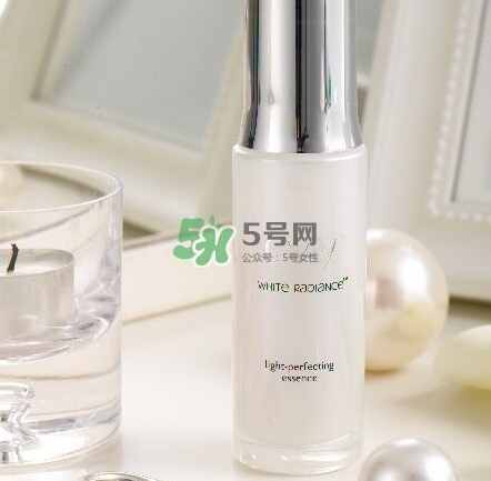 olay小白瓶和樂敦cc美容液哪個好？olay小白瓶和樂敦cc順序