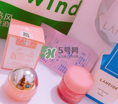 土家硒泥坊唇膜和蘭芝唇膜哪個好？土家硒泥坊唇膜和蘭芝對比