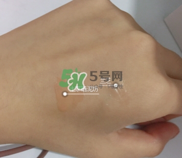 土家硒泥坊唇膜和蘭芝唇膜哪個好？土家硒泥坊唇膜和蘭芝對比