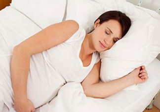 孕婦左側(cè)臥睡不著怎么辦？孕期左側(cè)睡不舒服怎么辦？
