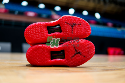 air jordan 32腳感怎么樣？air jordan 32實(shí)戰(zhàn)測(cè)評(píng)