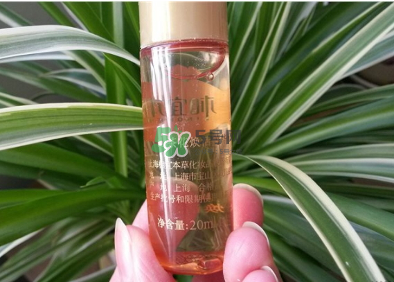 相宜本草山茶花系列怎么樣？相宜本草山茶花系列適合什么年齡？