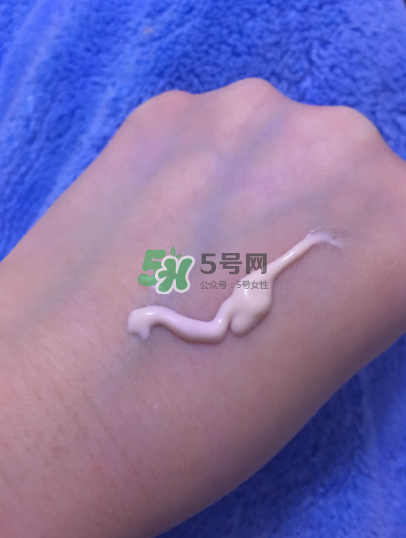 希思黎毛孔緊致無瑕精華露好用嗎_怎么樣？