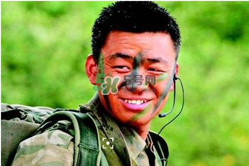 神似王寶強大一新生是誰？神似王寶強大一新生叫什么名字？