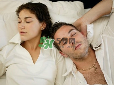 孕期同房會有哪些癥狀？孕期同房會影響胎兒發(fā)育嗎？