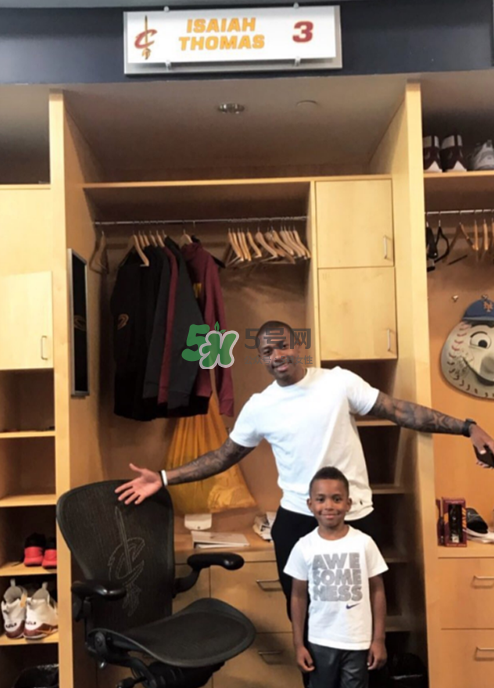 小托馬斯交易到哪個球隊了？小托馬斯在騎士穿幾號球衣？