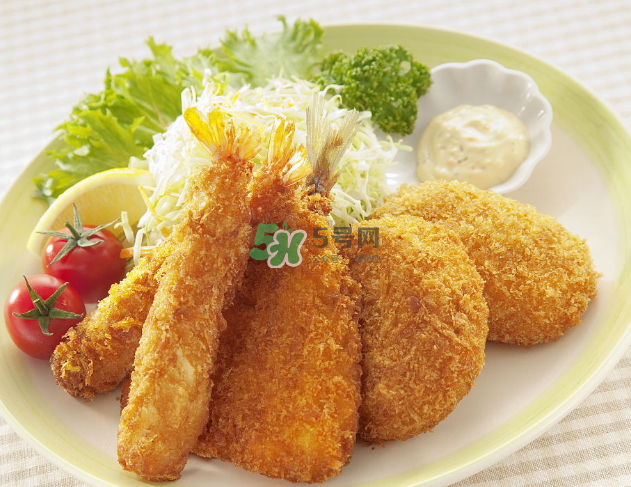 喝牛奶美白嗎？吃什么可以美白？