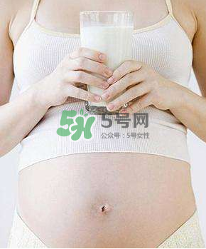 孕婦奶粉和普通奶粉的區(qū)別  懷孕必須喝孕婦奶粉嗎？