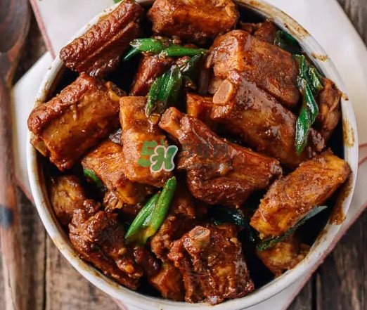 香芋蒸排骨怎么做？香芋燜排骨的做法