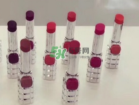 歐萊雅釉光唇膏多少錢_歐萊雅釉光唇膏專柜價格 歐萊雅釉光唇膏多少錢_歐萊雅釉光唇膏專柜價格