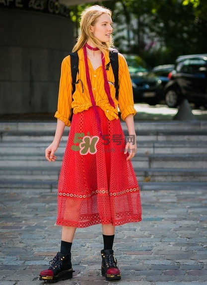 10月份穿什么衣服合適？十月份穿長(zhǎng)袖還是短袖