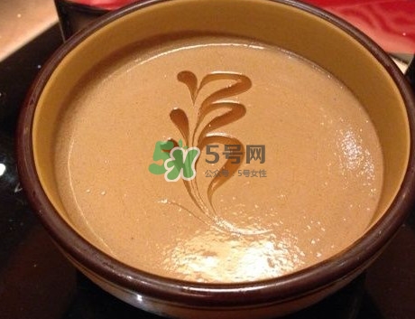 芝麻醬和花生醬哪個(gè)好？芝麻醬和花生醬的區(qū)別