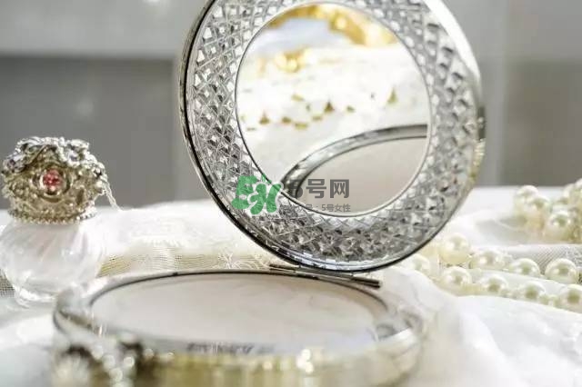 黛珂永恒祈愿蜜粉餅一共有幾款_每款有什么不同 黛珂永恒祈愿蜜粉餅一共有幾款_每款有什么不同