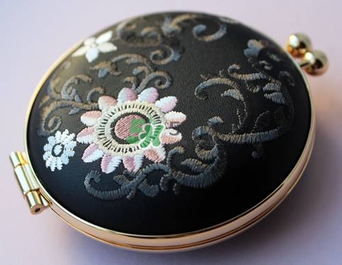 黛珂永恒祈愿蜜粉餅一共有幾款_每款有什么不同 黛珂永恒祈愿蜜粉餅一共有幾款_每款有什么不同