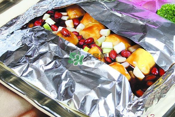 錫箔紙用哪一面？錫箔紙有正反面嗎