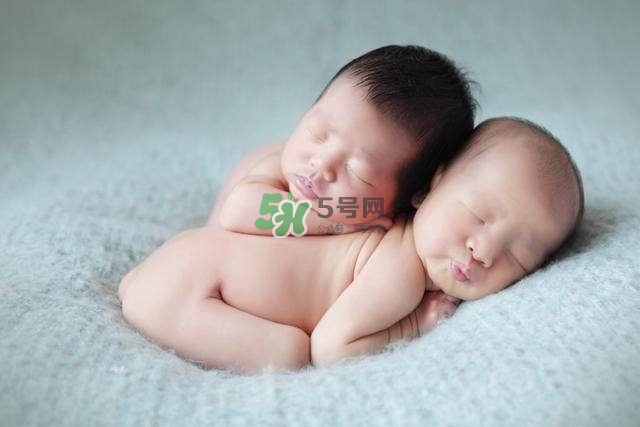 巨大兒的智商有問(wèn)題嗎？巨大兒怎么喂養(yǎng)？