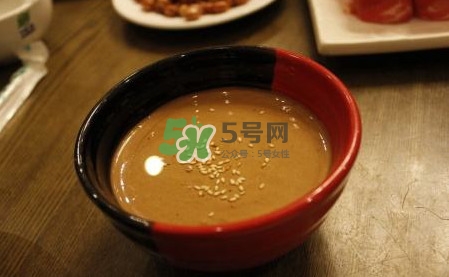 芝麻醬補(bǔ)鈣效果好嗎？芝麻醬多吃會怎么樣