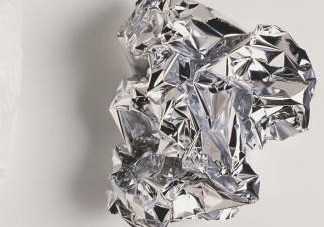 錫箔紙與鋁箔紙是一樣的嗎？錫箔紙和鋁箔紙的區(qū)別