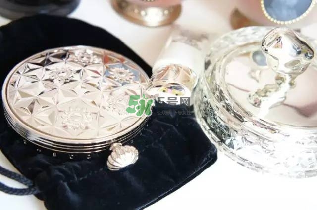 黛珂永恒祈愿蜜粉餅一共有幾款_每款有什么不同 黛珂永恒祈愿蜜粉餅一共有幾款_每款有什么不同