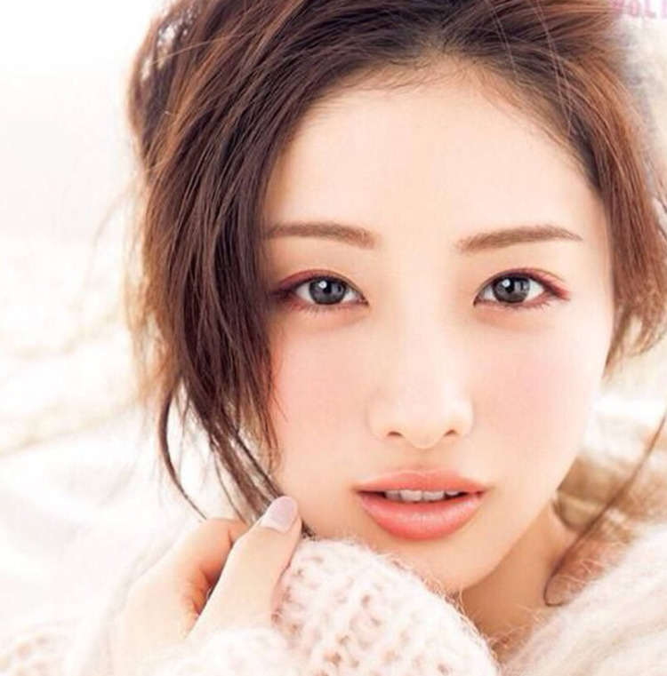 腮紅的畫法圖解 腮紅的畫法步驟 腮紅的畫法圖解 腮紅的畫法步驟