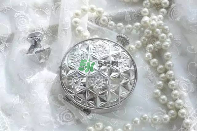 黛珂永恒祈愿蜜粉餅一共有幾款_每款有什么不同 黛珂永恒祈愿蜜粉餅一共有幾款_每款有什么不同