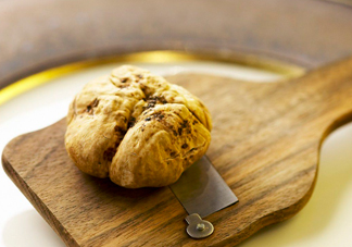 中國(guó)哪里有白松露？黑松露和白松露哪個(gè)貴？