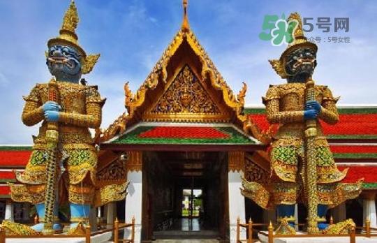 十月份去泰國穿什么衣服？10月份去泰國穿衣搭配