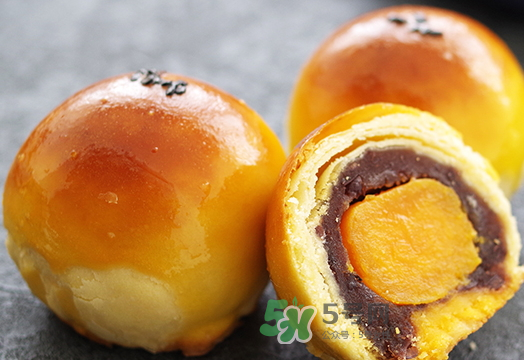 蛋黃酥多少錢一個(gè)？蛋黃酥多少錢一盒？