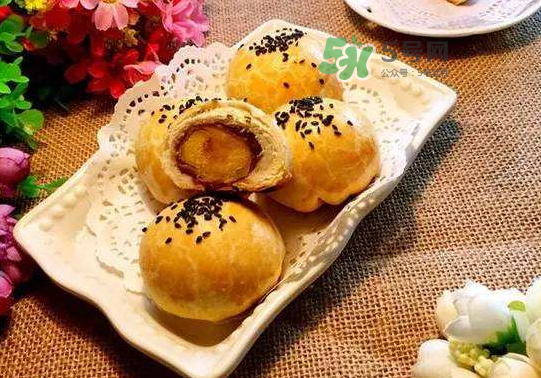 蛋黃酥為什么會破皮？蛋黃酥破皮的原因