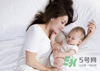 破腹產(chǎn)多久可以喂養(yǎng)母乳？破腹產(chǎn)惡露多久后干凈算正常