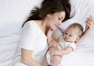 破腹產(chǎn)多久可以喂養(yǎng)母乳？破腹產(chǎn)惡露多久后干凈算正常