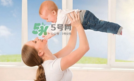 破腹產(chǎn)多久可以喂養(yǎng)母乳？破腹產(chǎn)惡露多久后干凈算正常